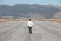 莫言：永远不要被《鳄鱼》吞噬