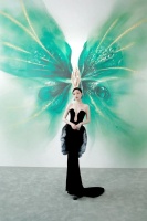 檀健次有孩子了？蔡徐坤放弃内娱？成毅压过王一博？倪妮弯装直？