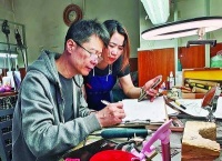 牙雕平刻:以刀为笔“刻”丹青