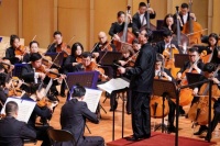 国交音乐家如约奏响北大新生音乐会