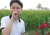 网红“秀才”塌房始末：流水线女工打赏十几万，因直播送礼廉价被拉黑