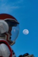 一周艺术人物｜与老马仰观太空，和邵琦走进山水