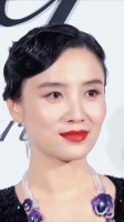 42岁的宋佳 参加活动这谁顶得住啊 这也太好看了 魅力女人……