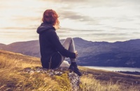 真正有远见的人，常常会“往后退”