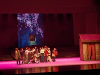 盐边原创话剧《雅砻江水天上来》成都上演