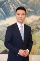 祝贺！央视主持人康辉当选为中国视协副主席