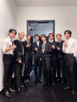 韩国男团StrayKids首次登陆首尔高尺天空巨蛋球场