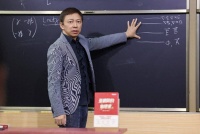 张朝阳新书签售会：通过推演和研究激发学习好奇心