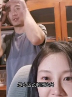 苗苗晒与郑恺生活日常，夫妻还没来得及出门约会……