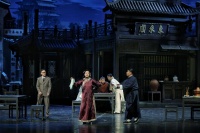 “大戏看北京”展演季首演剧目《西去东来》讲述东来顺的故事