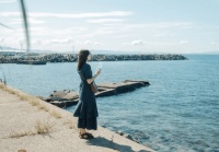 你要明白，有些人和事，根本不配影响你的情绪