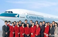 跪舔让人恶心，国泰空姐拒不认错，嚣张回应：不会英文是你们低端