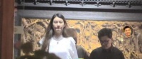 王宝强带冯清外出，小两口交往多年感情稳定，郎才女貌好般配