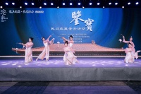 泰州市姜堰区举办“堰上文澜·紫金鉴宝之夜”民间收藏鉴赏活动