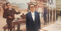 郎昆执导话剧《西去东来》火爆 将全国巡演