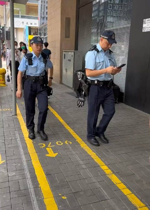 香港街头的真假差人！