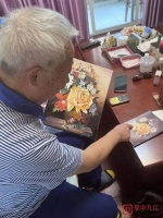 九江84岁老人自学油画，把日子绘成了艺术