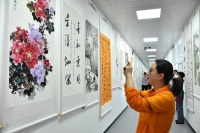 河北清苑：赏翰墨丹青 迎国庆佳节