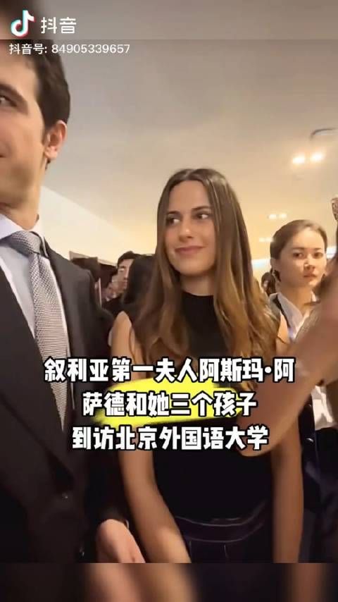 总统夫人非常受国人欢迎