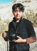 肖全时代的肖像展落地成都宽窄巷子