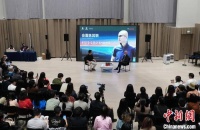 著名作曲家陈其钢首部自传《悲喜同源》面世 回望创作与人生