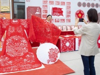 河北高碑店：多彩活动迎“双节” 乡村文化氛围浓