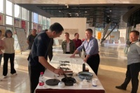 河北晋州：文化惠民贺佳节 挥毫泼墨迎中秋