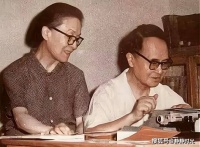 杨绛忠告：和兄弟姐妹关系再好，这2件事也绝不能向对方“透露”