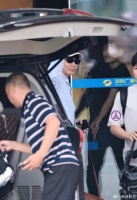 真的来好六上班啦，背后挥手打招呼也太酷了吧，一整个期待住了！