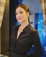 CHAUMET尚美女神宋慧乔又添新look ……