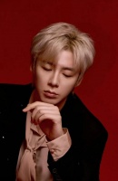 王栎鑫复婚？周冬雨影后？林允抱大腿？刘宇宁番位？韩庚过气？