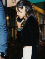 Lisa与lv三公子巴黎共进晚餐，以前的人间芭比去哪了……