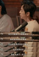 49岁何炅，戳破亿万人的隐痛：你所有的朋友，都是阶段性的