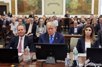 涉嫌财产欺诈，特朗普在纽约出庭！关于他的总统竞选资格，美国最高法院表态