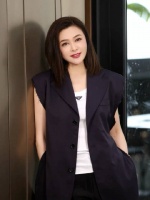 接收一下关之琳的祝福，不说我还以为是以前的视频，阿关太美了