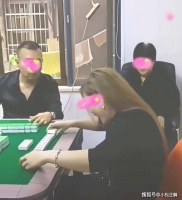 女子跟朋友打麻将，清一色自摸兴奋过度直接当场晕倒，没抢救过来