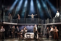 25人演126个人物，音乐剧《泰坦尼克号》唱响生命之歌