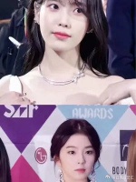 漂亮姐姐我是拒绝不了一点 两位真的是太美了