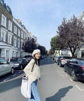 婚后终于露面！TVB实力花旦晒蜜月旅行照，“老公视角”被指放闪