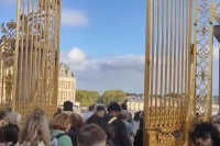 15000名游客，紧急疏散！法国突发！