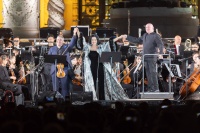 中国上海国际艺术节举办大型户外开幕演出