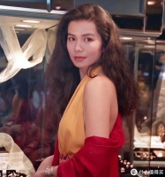 天然美女钟楚红，你心动了吗？反正我心动了
