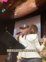 林心如为老公霍建华伴舞，原来他们私下这么甜