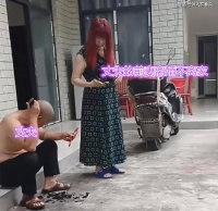 女子和二婚男结婚，丈夫的前妻离婚不离家，女子：三个人和睦相处