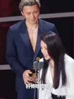 同场出席活动，能被舒淇称赞的男人不多啊……