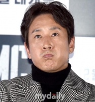 韩国艺人李善均被爆遭毒贩敲诈3亿韩元