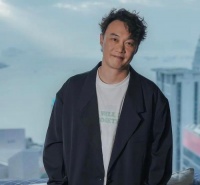 张艺兴闯美？陈奕迅被封杀？阿娇插足？刘亦菲豪车？白敬亭宋轶？