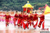 遇见福建：百年非遗“妈祖走水”