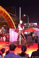 所以这是网友扒出来的吴楚一真实钢管舞表演图吗……