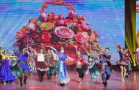 紫竹院地区第十四届民族文化节主题演出举行